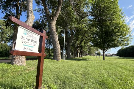 BHB realty sign.JPG